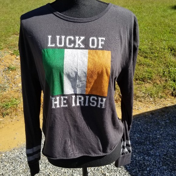 Tops - Luck of the Irish Crop top Long Sleeve Grey Large